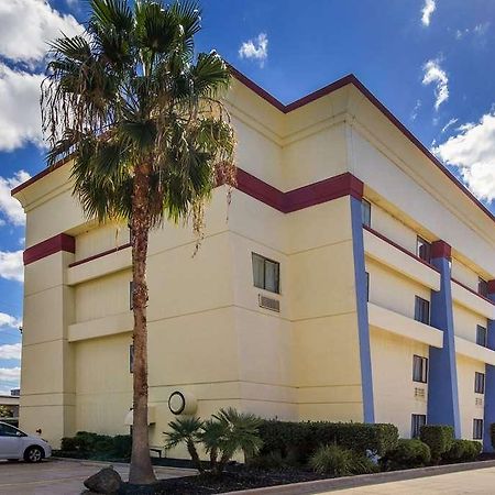 Rodeway Inn Houston North Greenspoint Εξωτερικό φωτογραφία
