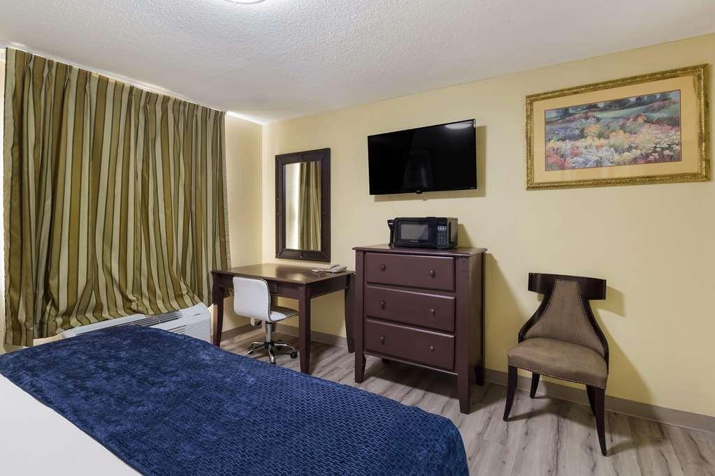 Rodeway Inn Houston North Greenspoint Δωμάτιο φωτογραφία