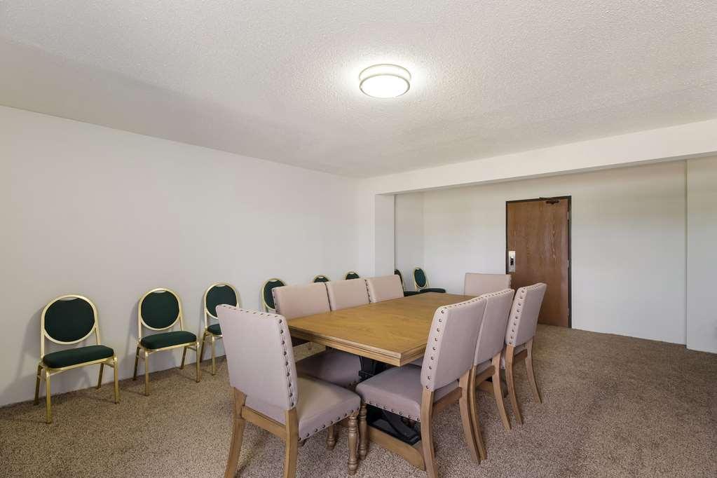 Rodeway Inn Houston North Greenspoint Ανέσεις φωτογραφία